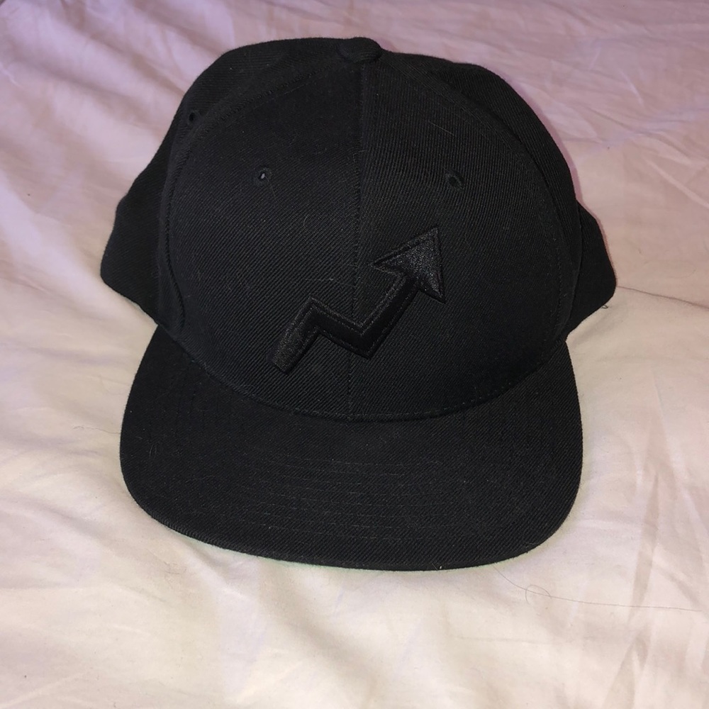 🌼 Black Buzzfeed Baseball Hat